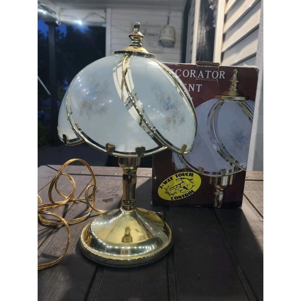 Vintage Cheyenne Blue Floral 3 Way Touch Lamp 6 Glass Panel Brass Base 11" & Box